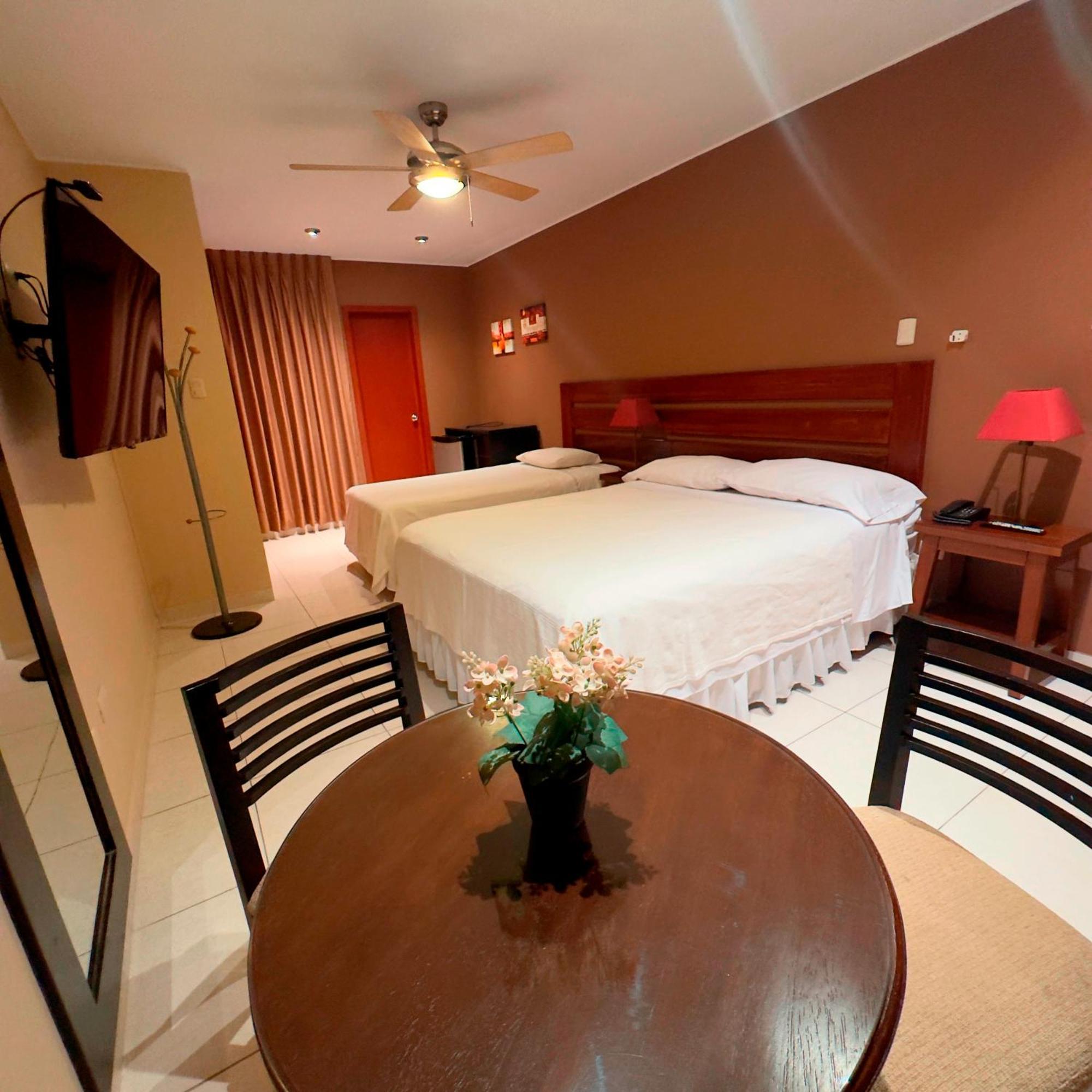 Apart Hotel El Canaveral ชินชาอัลตา ภายนอก รูปภาพ